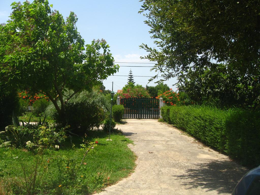 Casa Das Andorinhas Bed & Breakfast Palmela Exterior photo